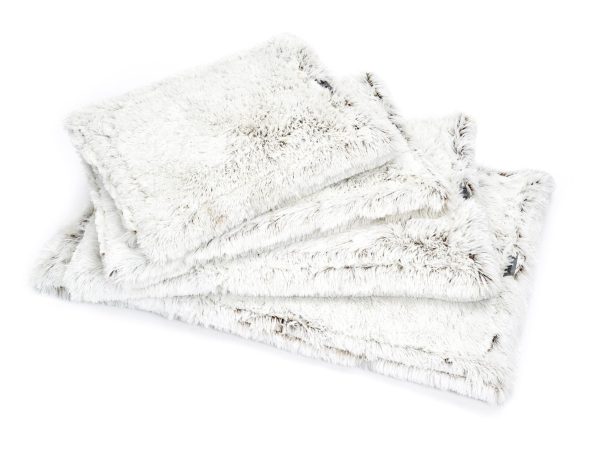arctic-shag-Cozy-Mat-group